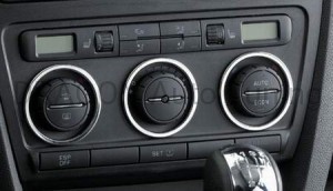 Skoda Octavia II pierścienie pokręteł 2