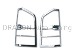 Taillamp frames Nissan Pathfinder 05-