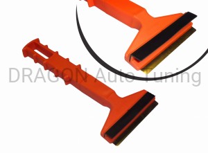 Scraper to glasses short