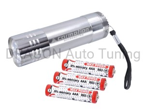 Latarki aluminiowe 9 LED, ekspozytor 24 szt., baterie w zestawie
