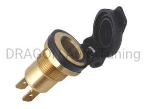 Gniazdo DIN 12/24V, max 15A