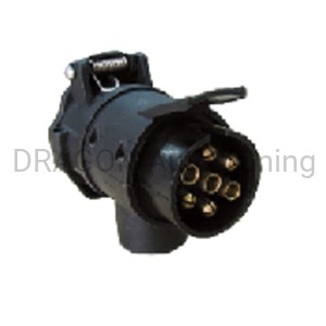 13-7 PIN Plug (1)